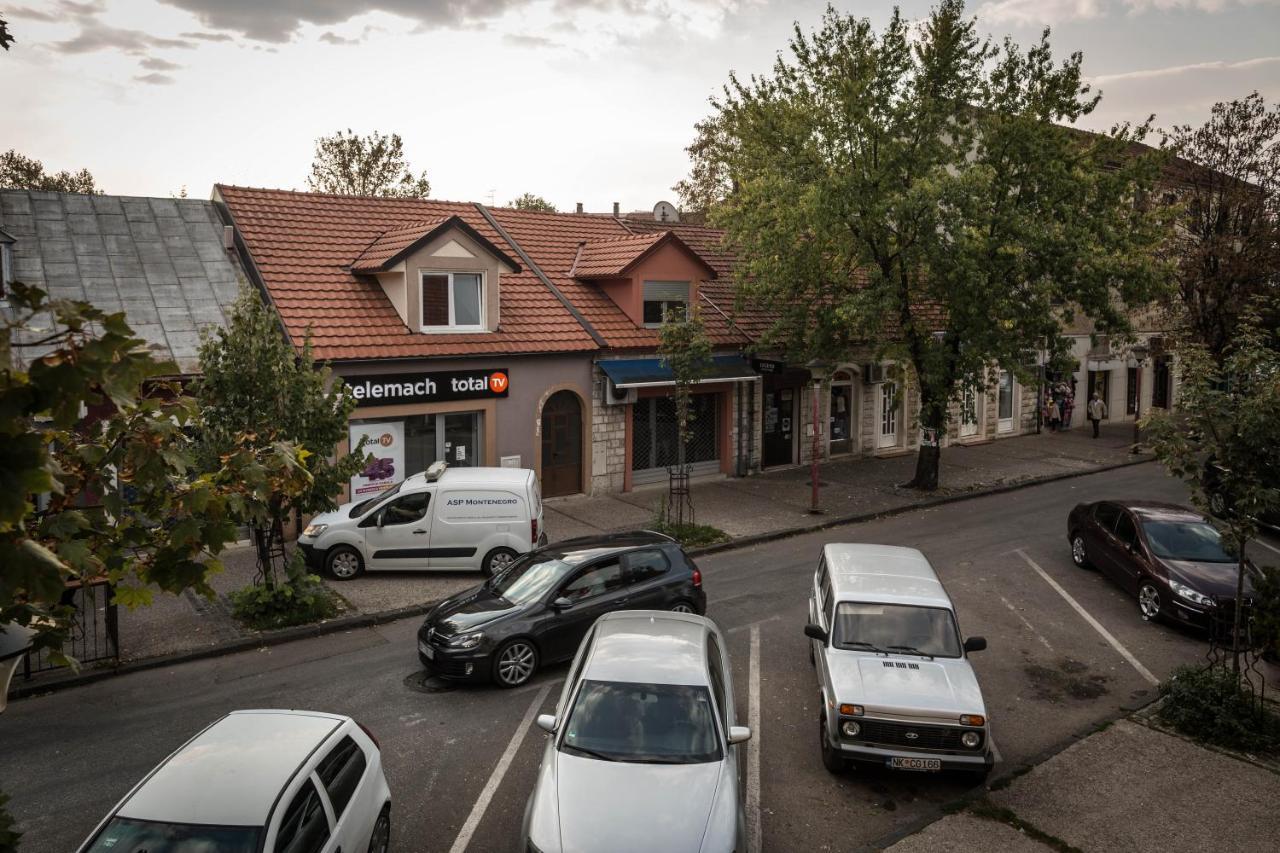 Garni Hotel Atrium Nikšić Zewnętrze zdjęcie